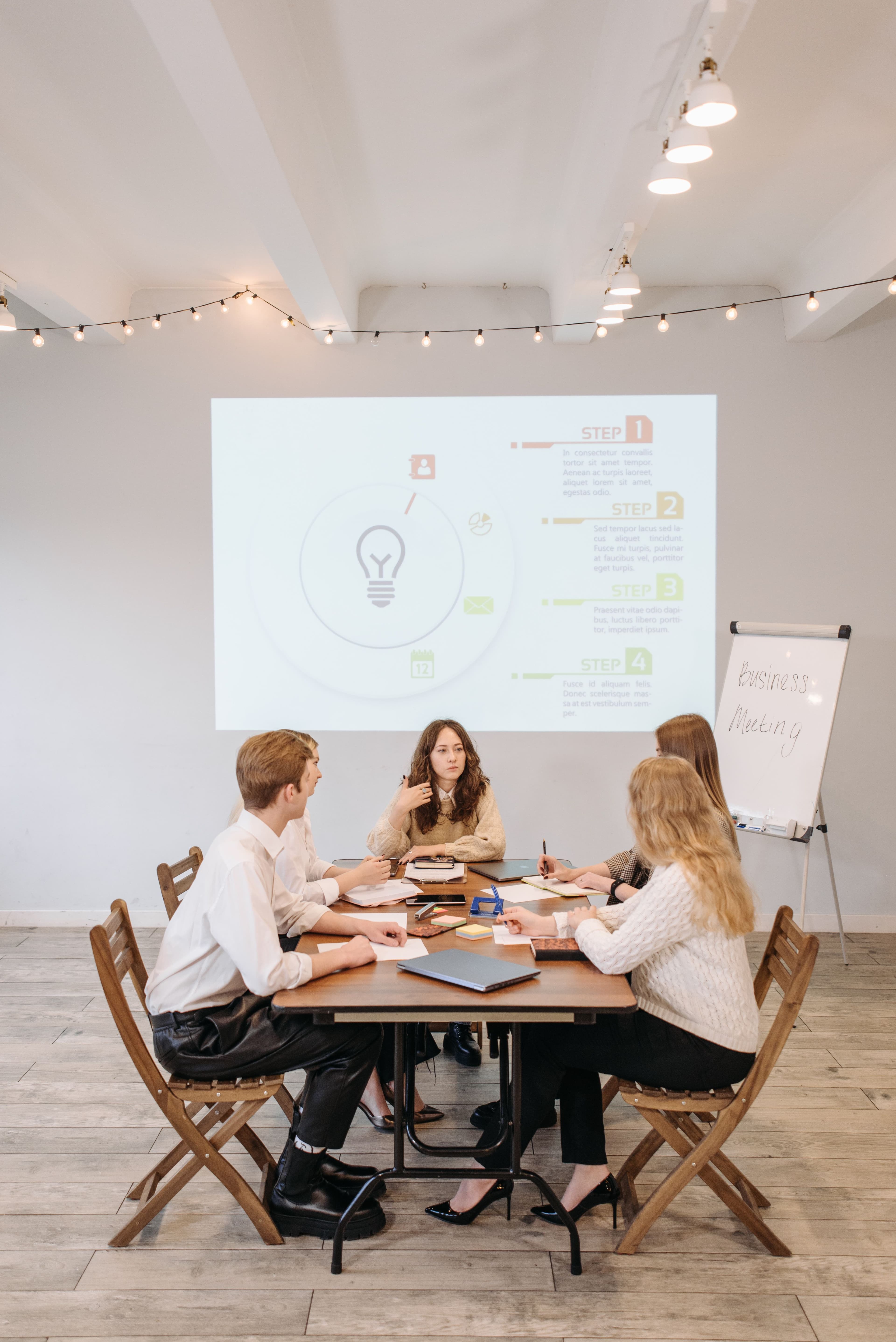 The Modern HR Playbook: How Fast-Growing Companies Are Rethinking People Management in 2025